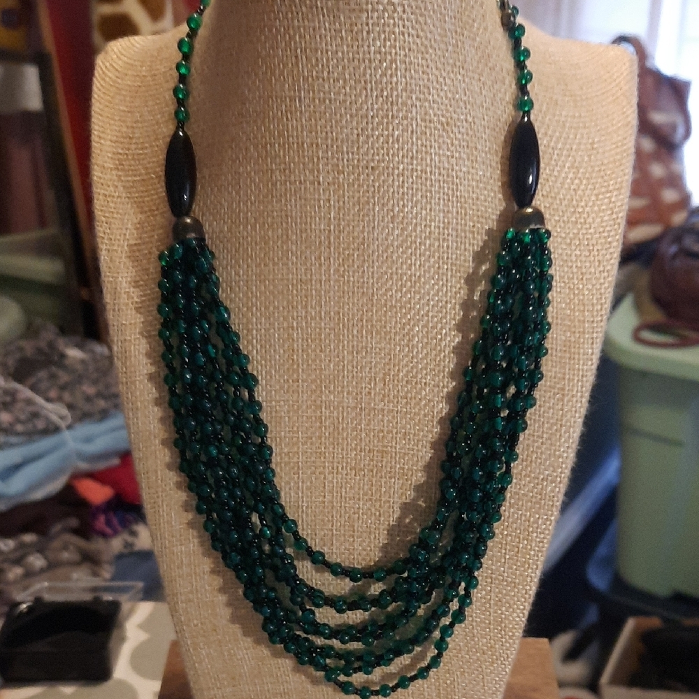 Elegant Green Beaded Necklace